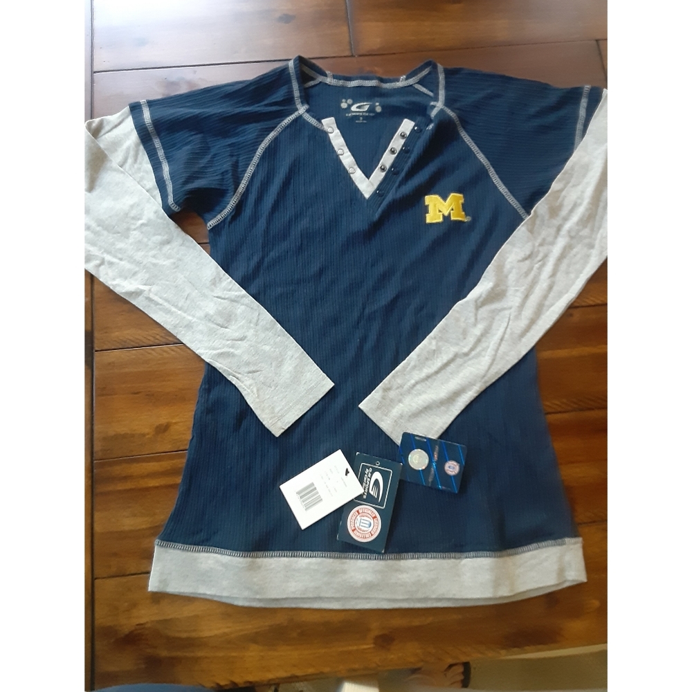 Womens Michigan Wolverines long sleeve shirt